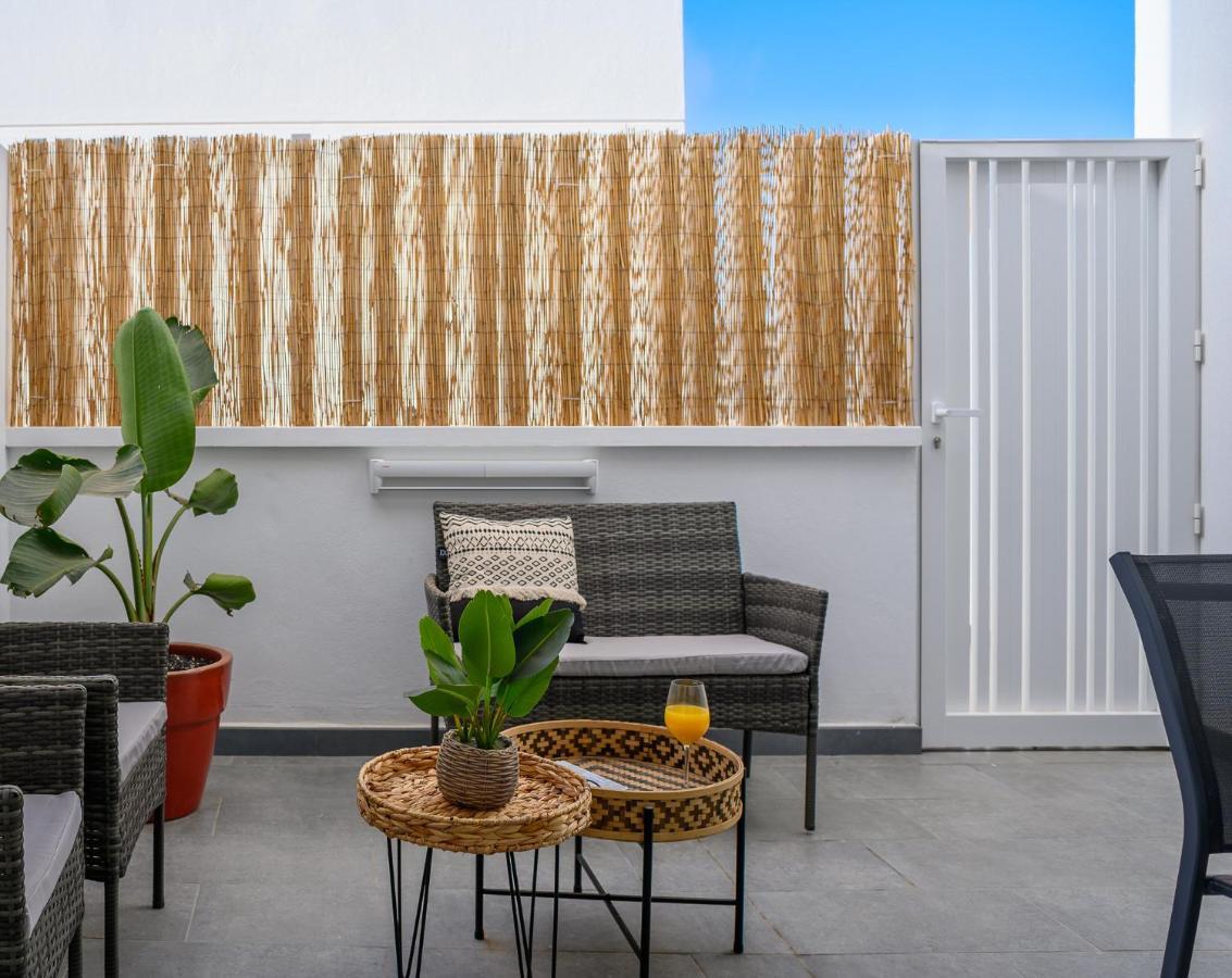 Pachamama House-Near The Beach, Fast Wifi, Air-Con And Sat Tv Playa Blanca  Exterior photo